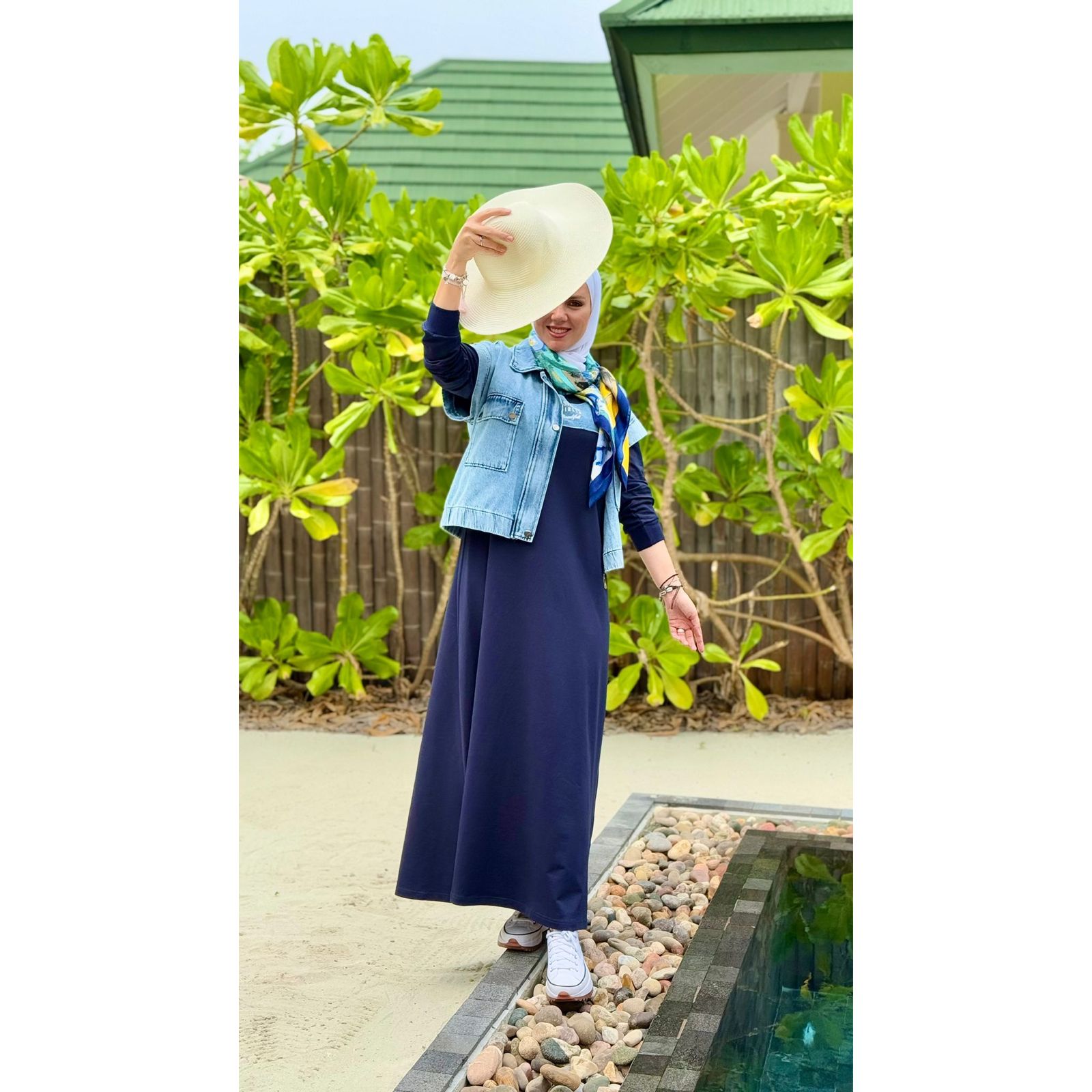 Two Pieces Cotton Dress With Denim Vest