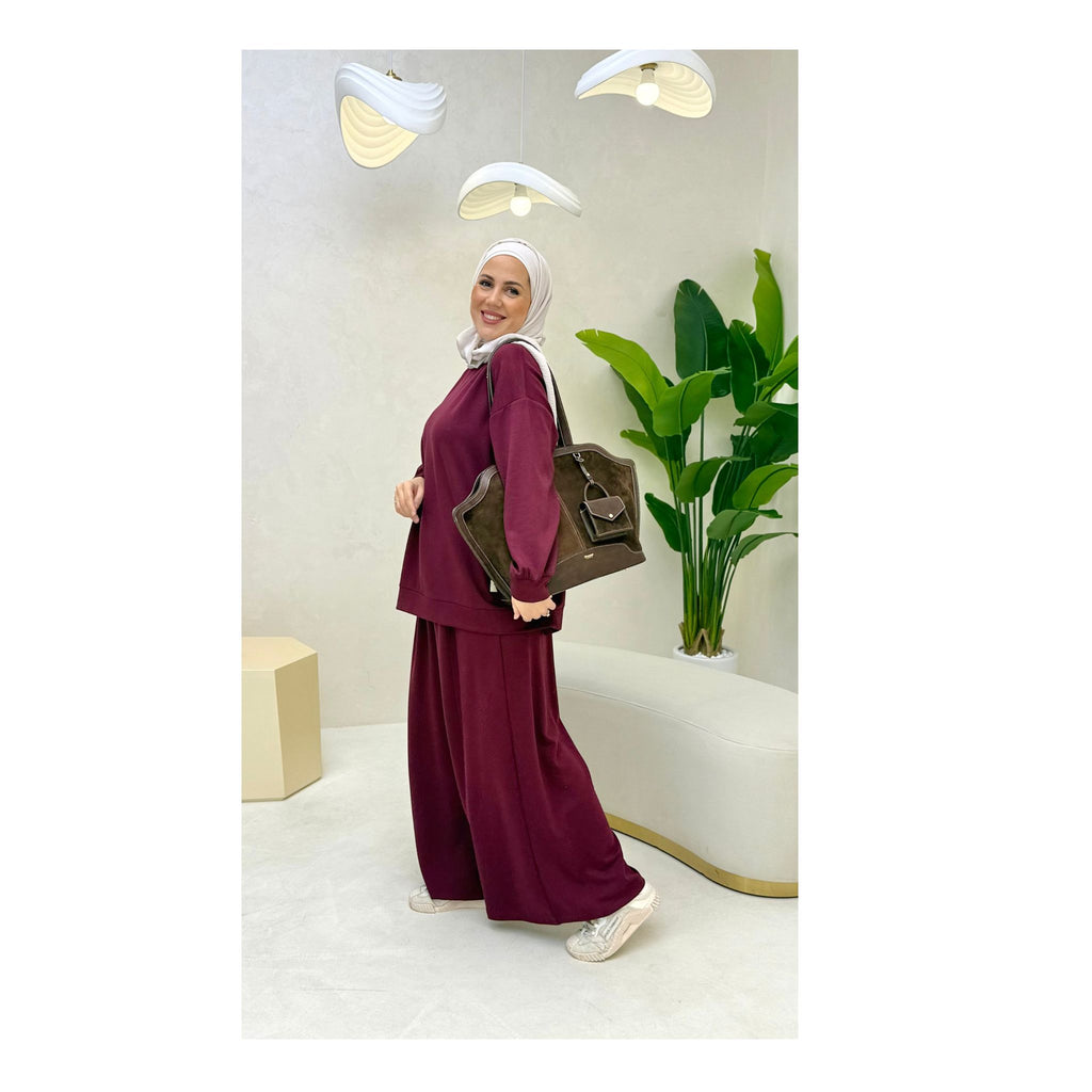 Modest and Trendy Tracksuit